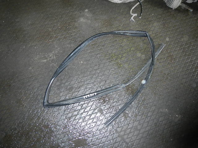 Купить Уплотнитель Лобового Стекла Тойота