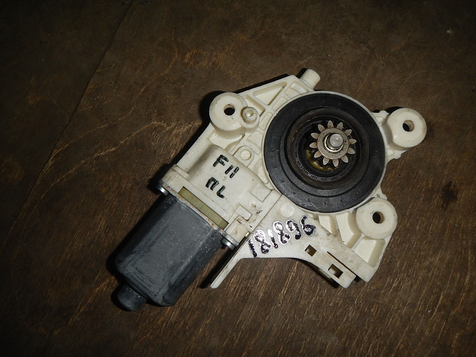 Купить Моторчик Стеклоподъемника Форд Фокус Передний