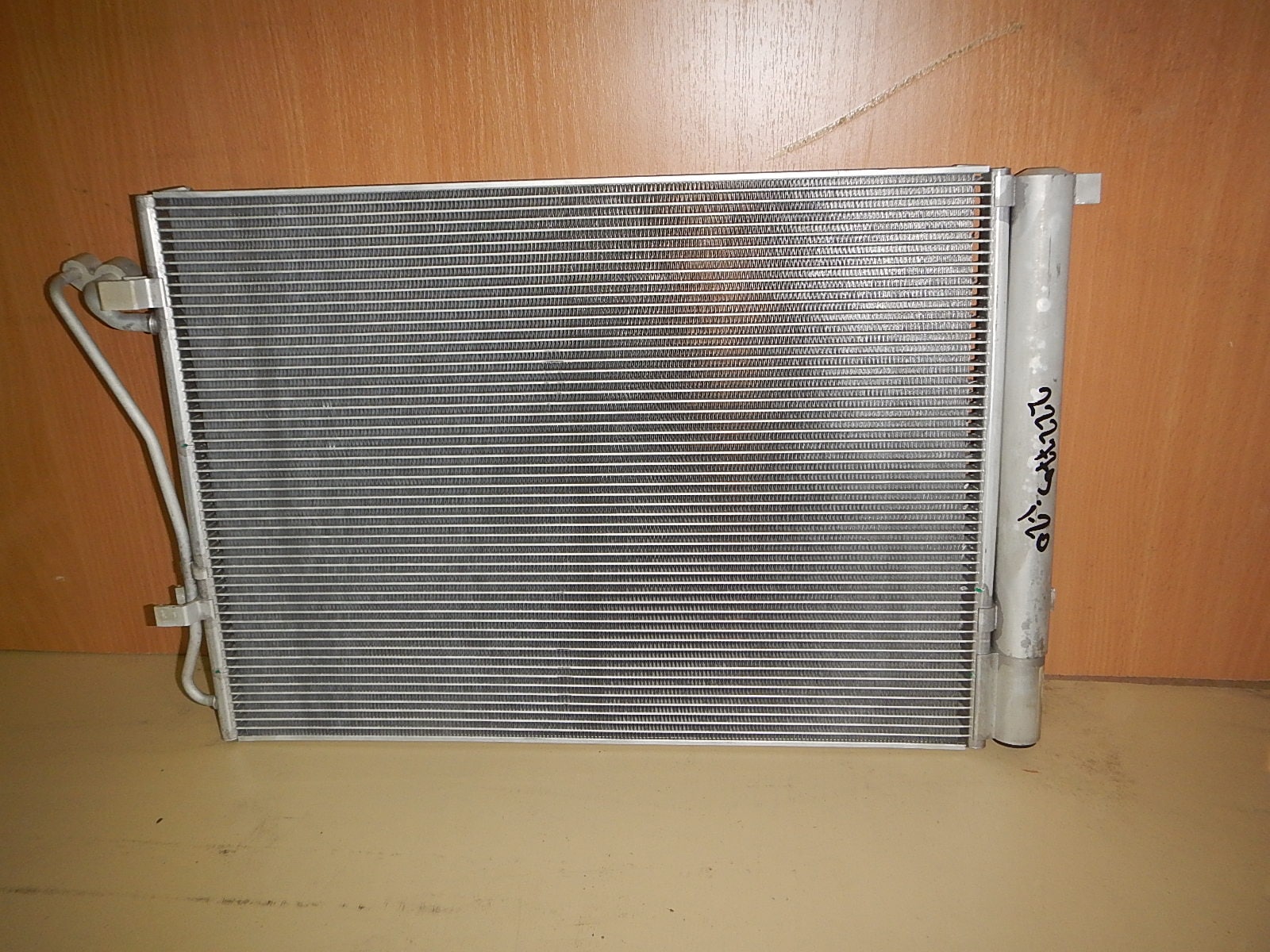 Радиатор печки hyundai i20. 4. Радиатор отопителя i20 hyundai. Радиатор отопителя hyundai i30 2010. Радиатор i20.