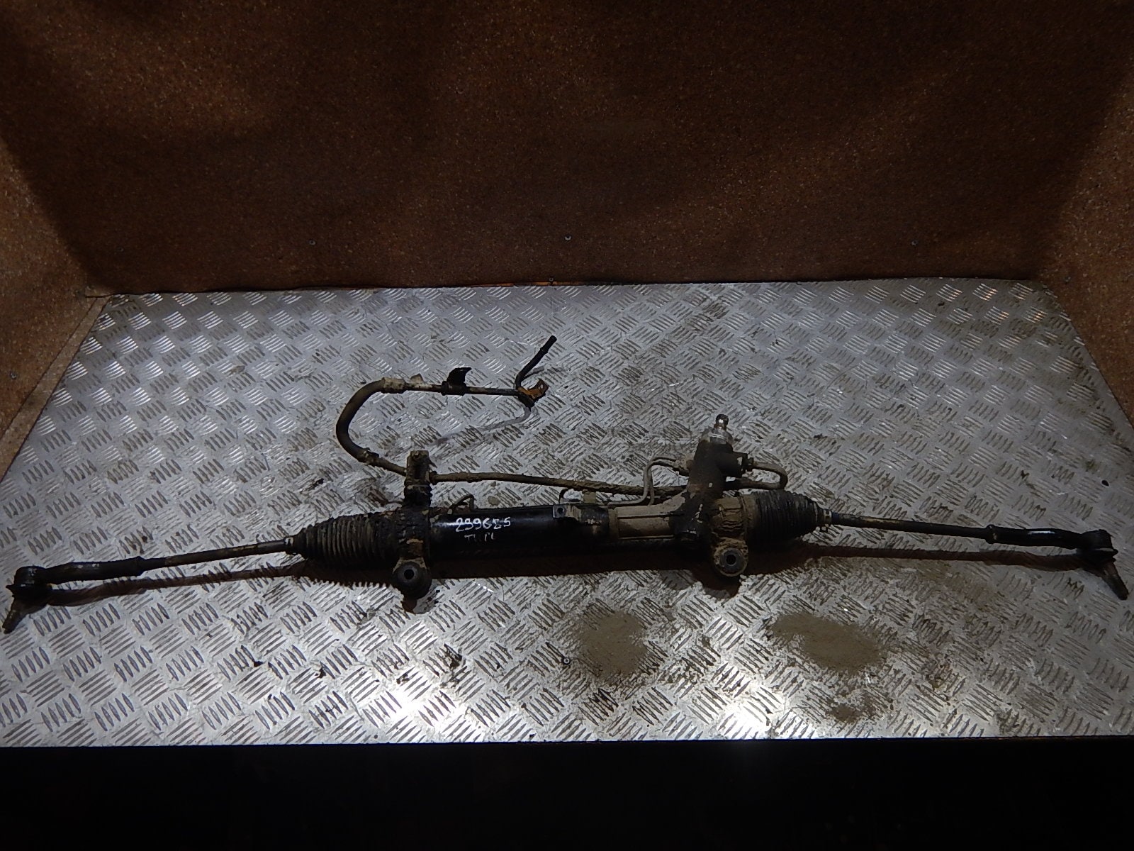 Рулевая рейка chery tiggo t11. Рулевая рейка тигго т11. Рулевое чери тигго. Рулевая рейка chery tiggo t11 1. T113401010bb.
