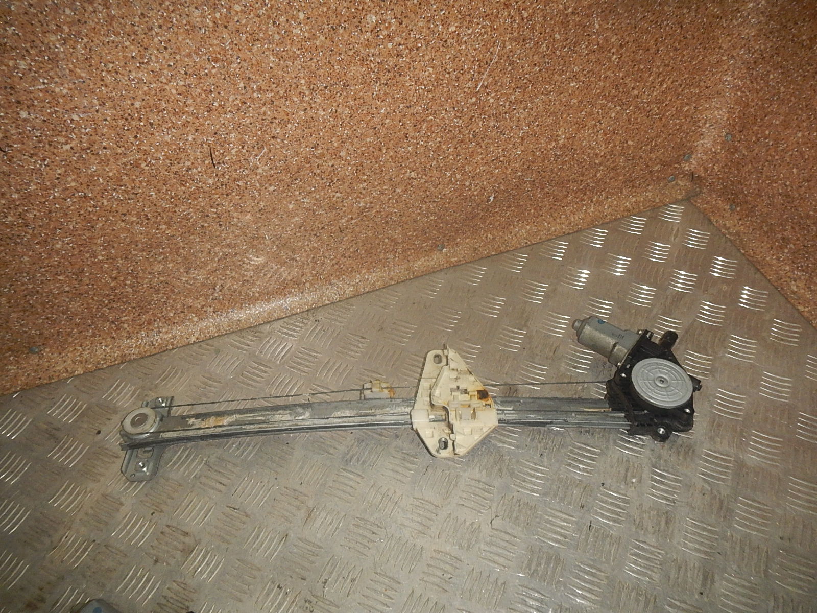 Стеклоподъемник honda crv