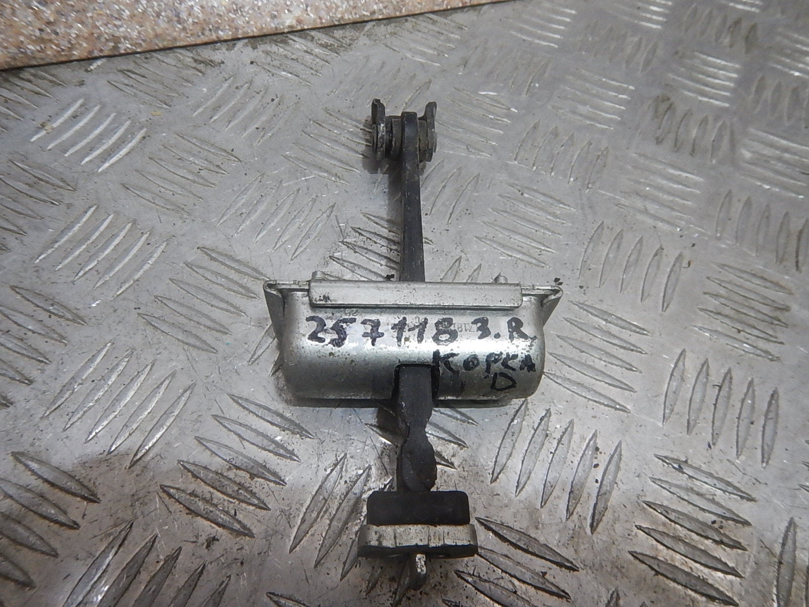 Купить Дверь Опель Корса Б