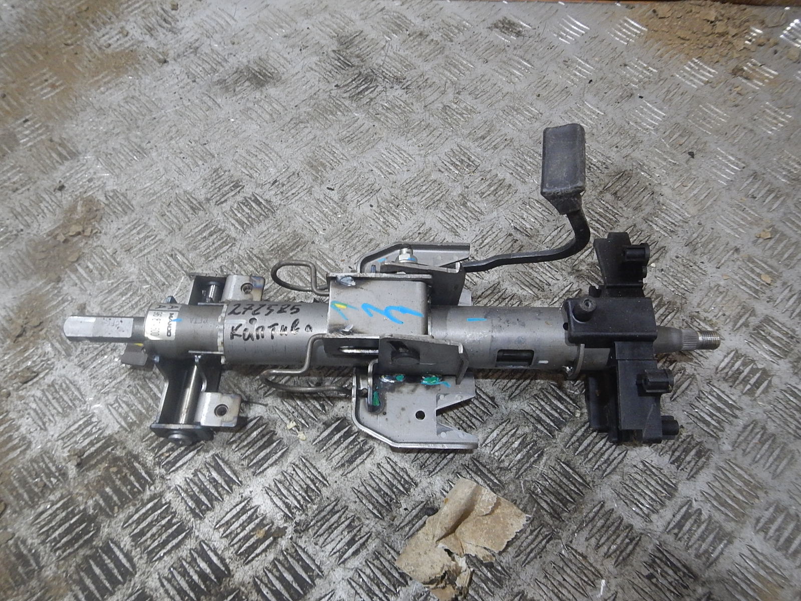 Рулевая рейка каптива с140 2. Рулевой карданчик шевроле каптива. Каптива рулевой. Рулевая рейка шевроле каптива 2. Рулевая колонка шевроле каптива с140.