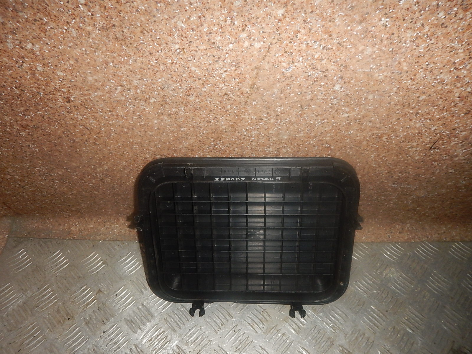 OEM: 8200116750