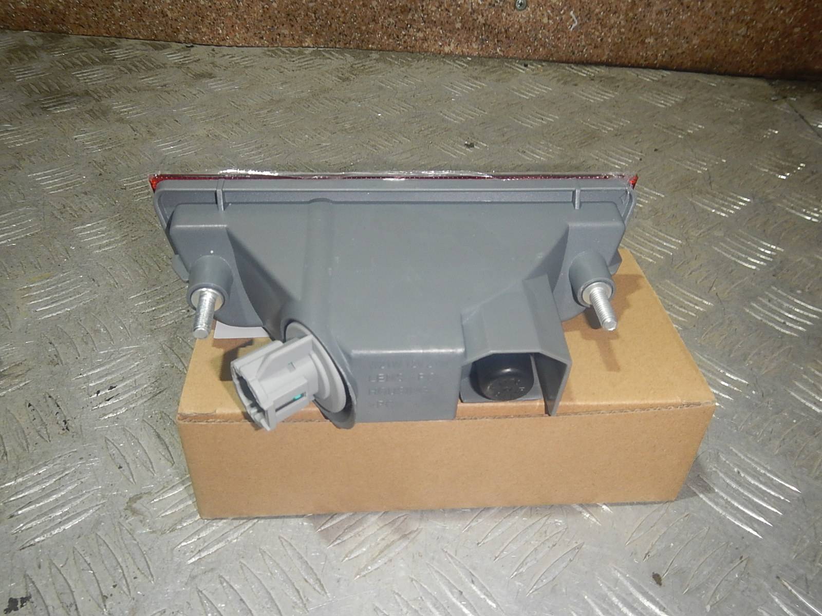 Фонарь задний противотуманный, Nissan (Ниссан)-ALMERA G15 (13 ...