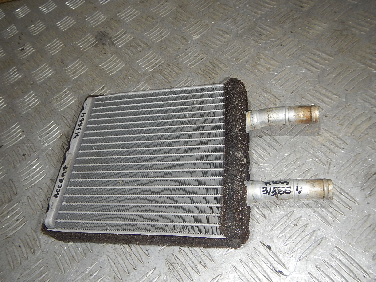 Радиатор отопителя для hyundai sonata 2020г. Hc9722122001 mando. Радиатор печки акцент тагаз артикул. Радиатор отопителя хундай акцент. Радиатор печки хендай акцент тагаз артикул.