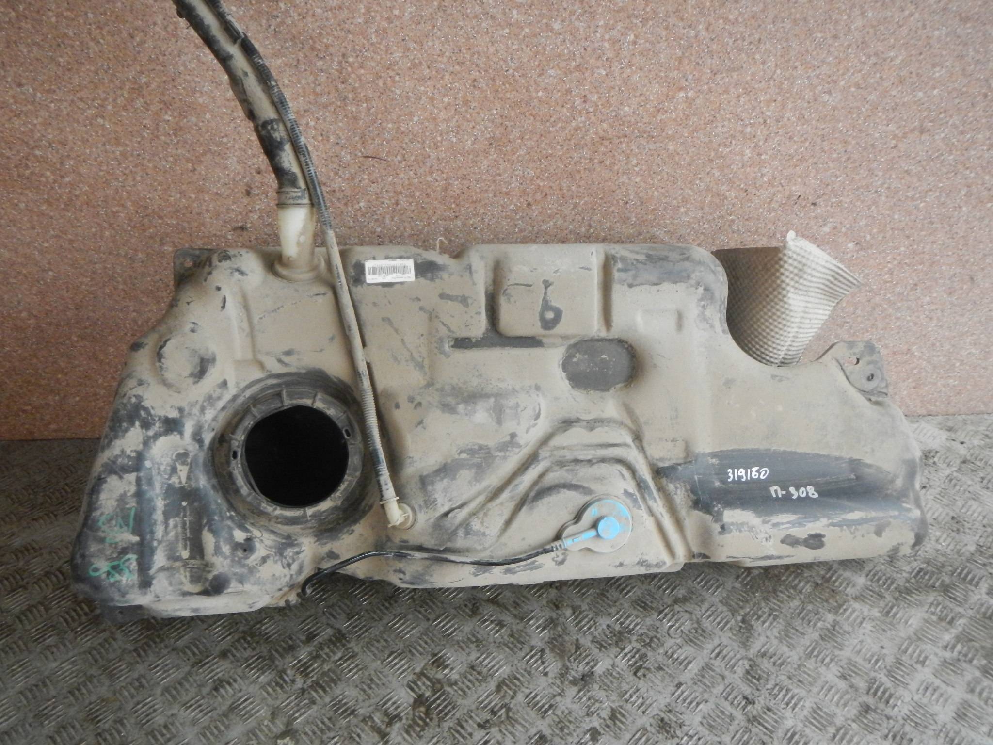 Бак пежо. Топливный бак Пежо 308. Топливный бак Пежо 308 дизель. Топливный бак Peugeot 307 SW. Бензобак Пежо 307 SW.