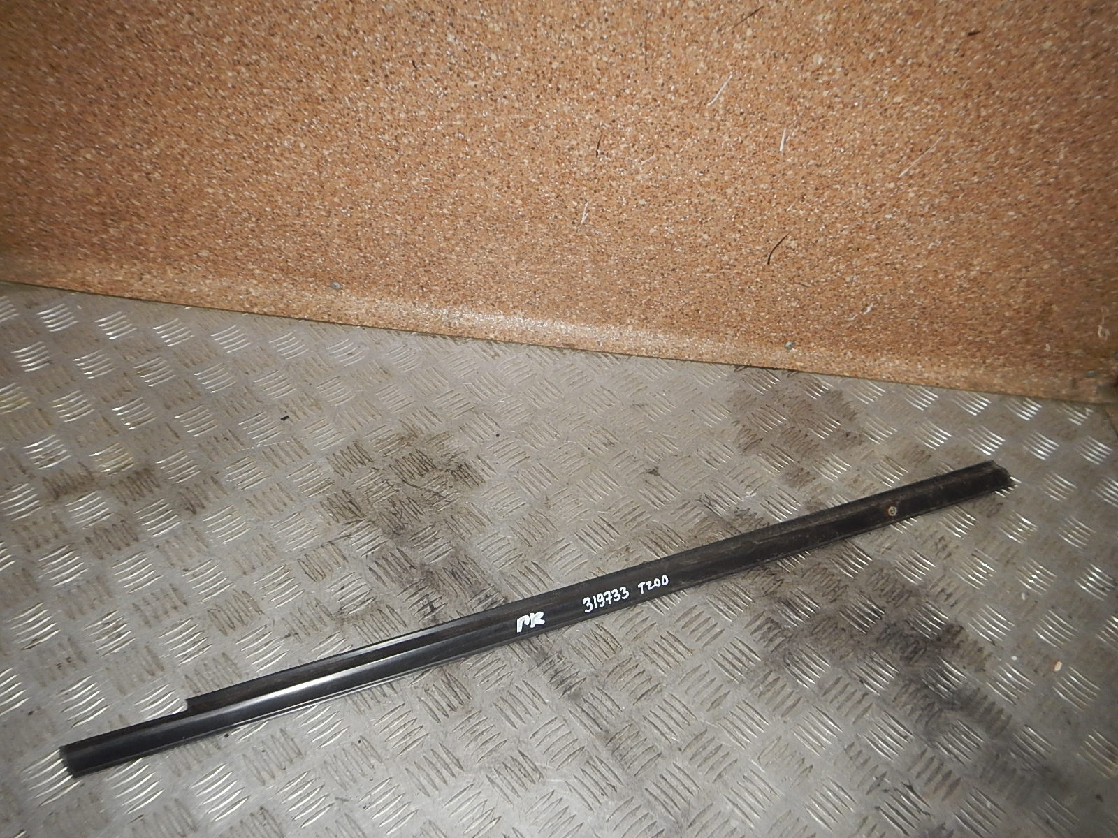 Молдинг Шевроле Т250 Купить Капота