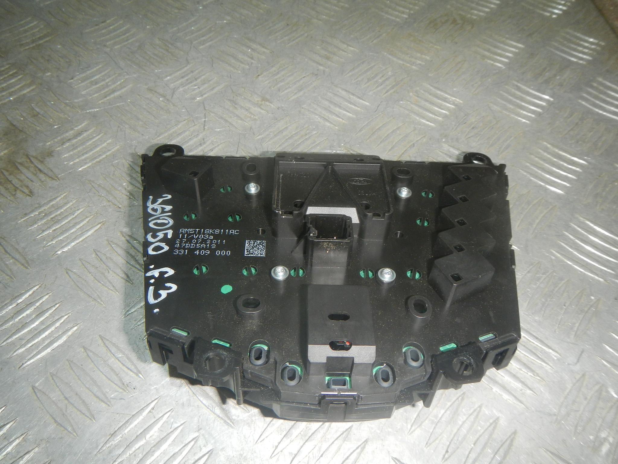 T 18 k. 662220 Era. Блок кнопок под магнитолой Форд фокус. Ba6t-18k811-be. Блок кнопок Форд карго фото.