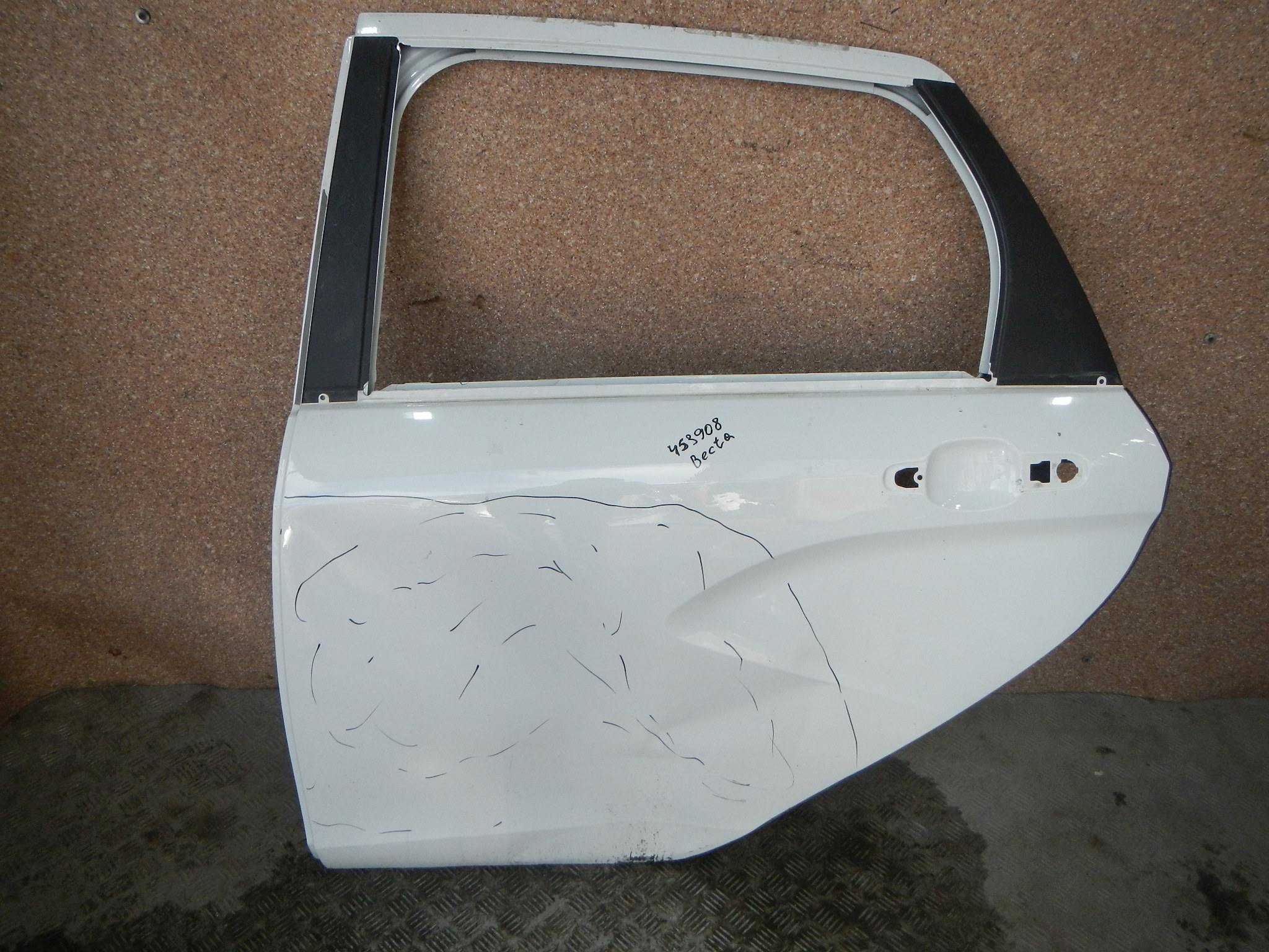 Купить Дверь На Весту В Цвет