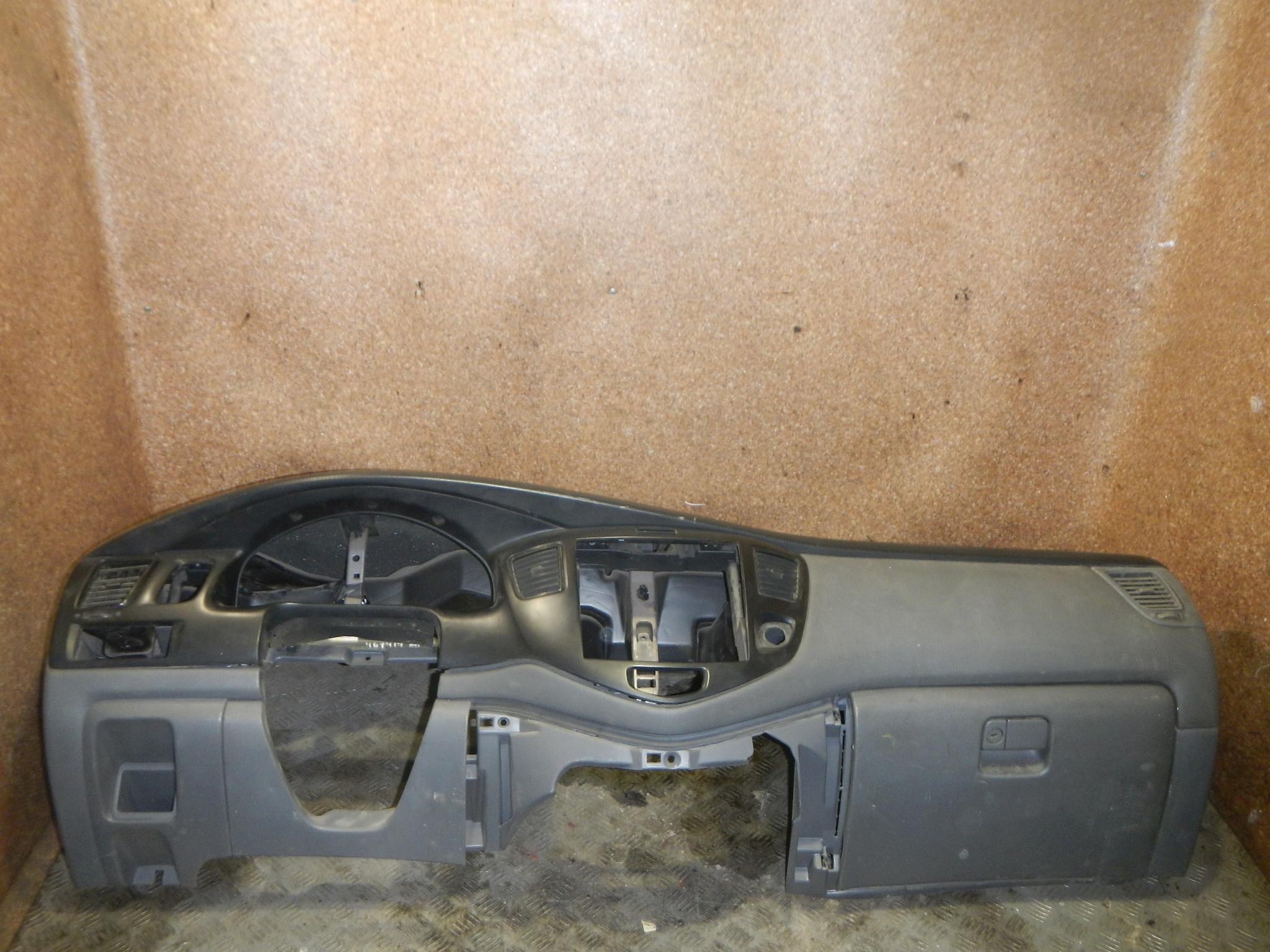 Купить Торпедо Мазда 2 2015 Года