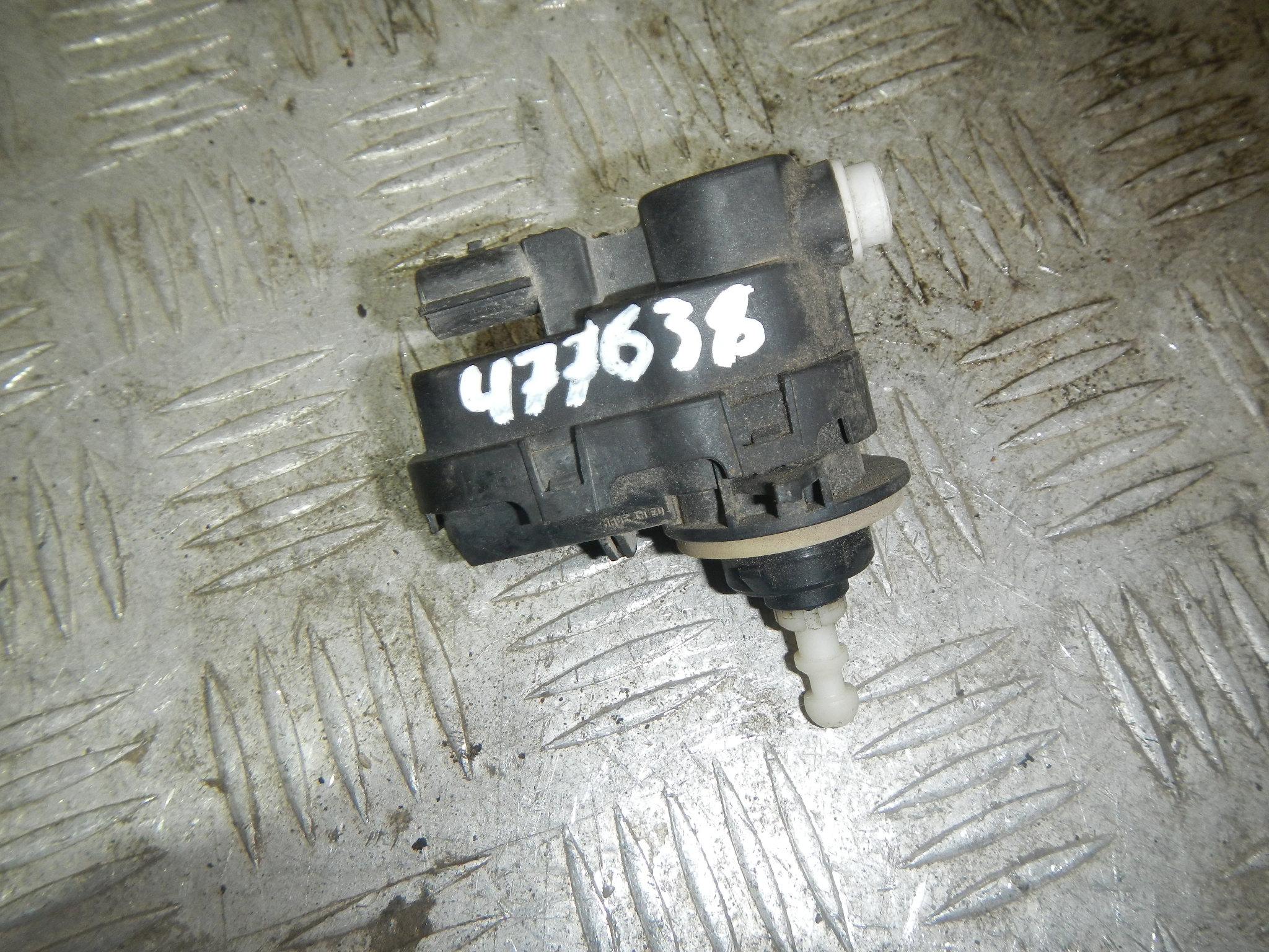 Моторчик корректора фар на Peugeot 3008 1 2009-2013 б/у 10FHCBPSA5F01 - 1500 руб
