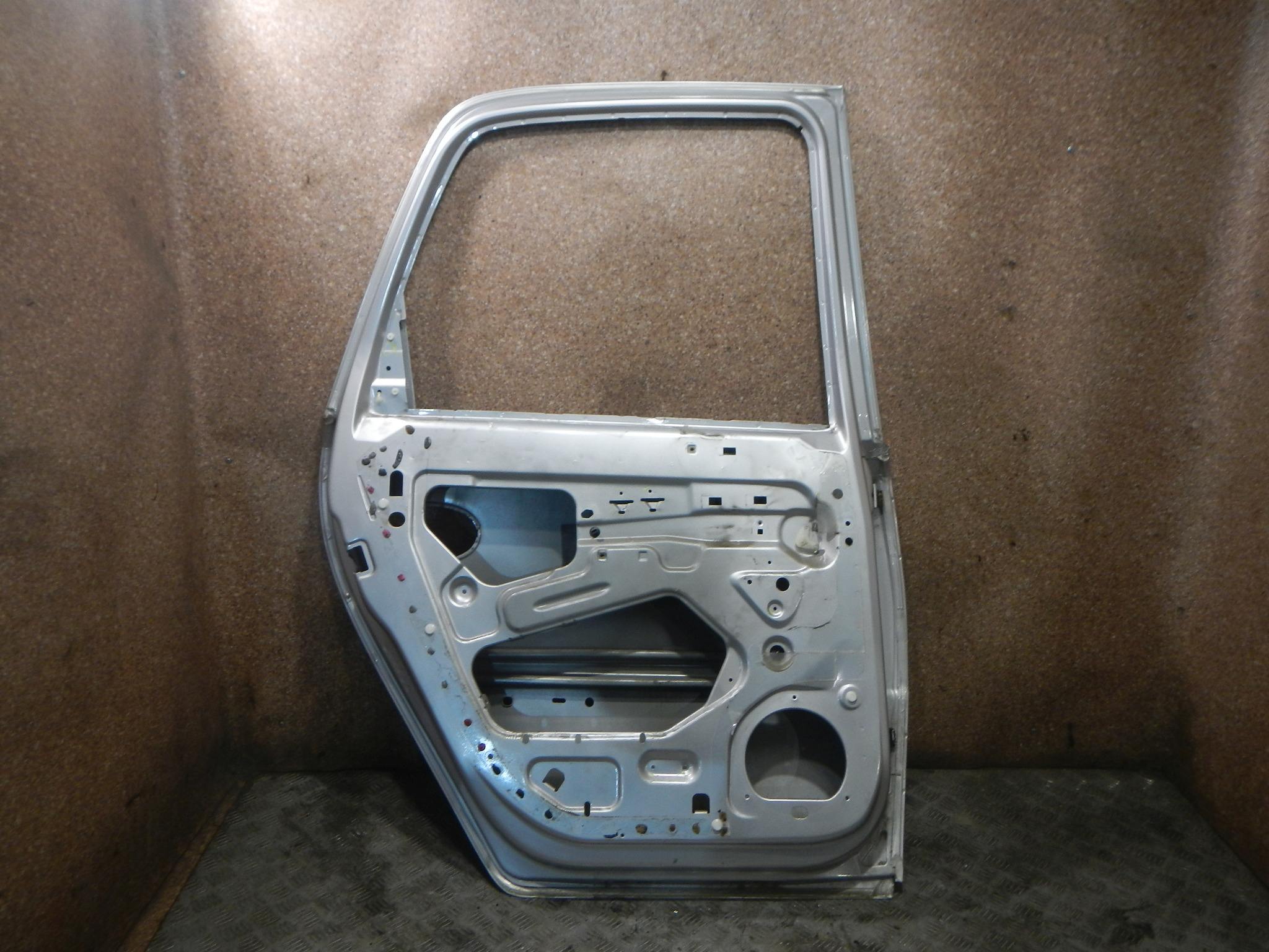 Опель мерива как снять заднюю дверь Vauxhall/Opel Meriva-B 2010 rear door locks fault... Fault finding and repair. -