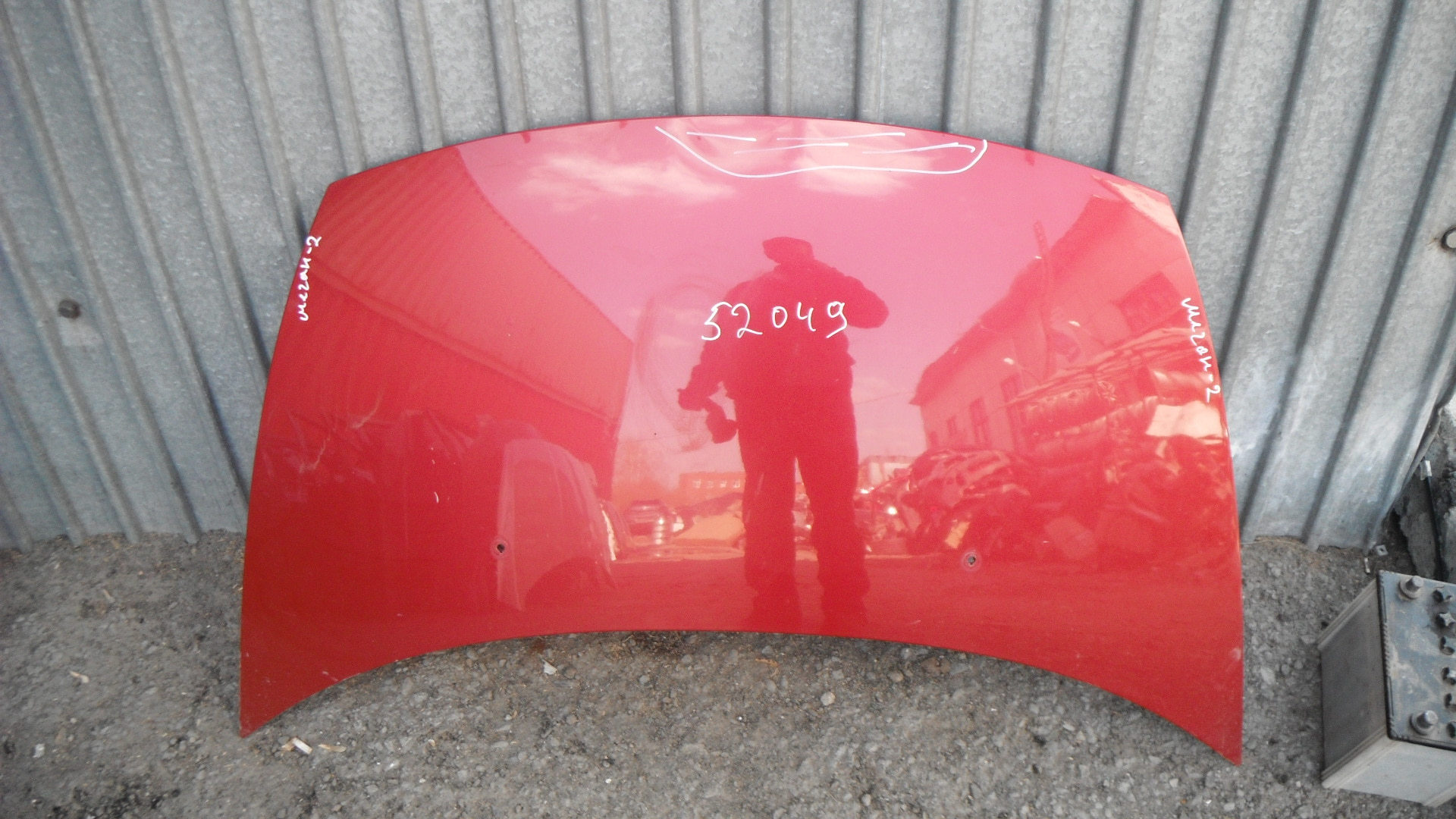 Капот Меган 1 Купить