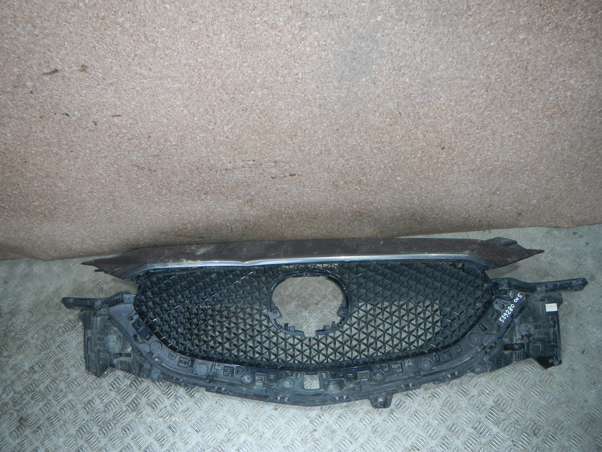 Решетка радиатора, Mazda (Мазда)-CX-5 (17-) авторазбор, Фото 1, миниатюра