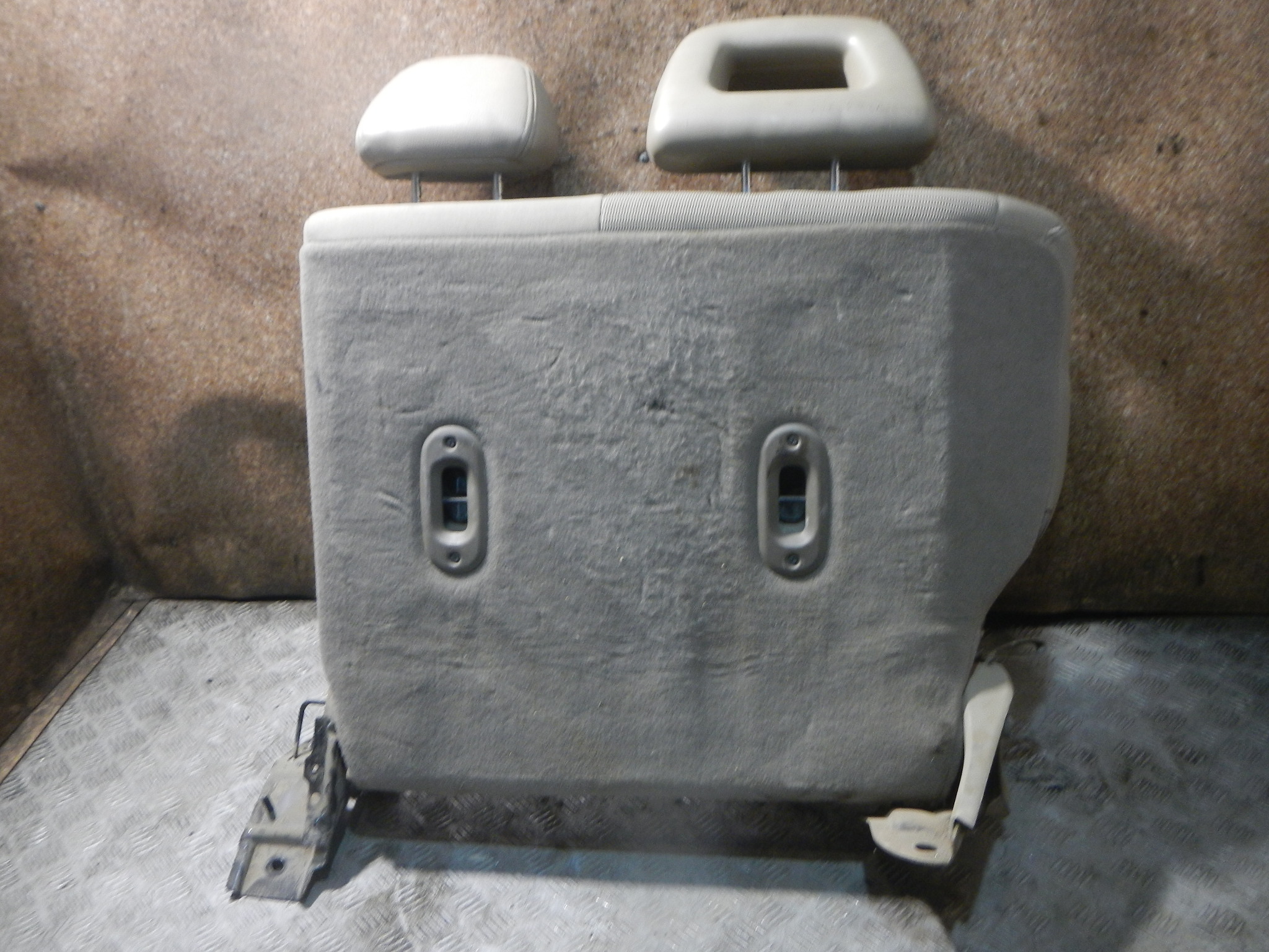 Спинка сидения