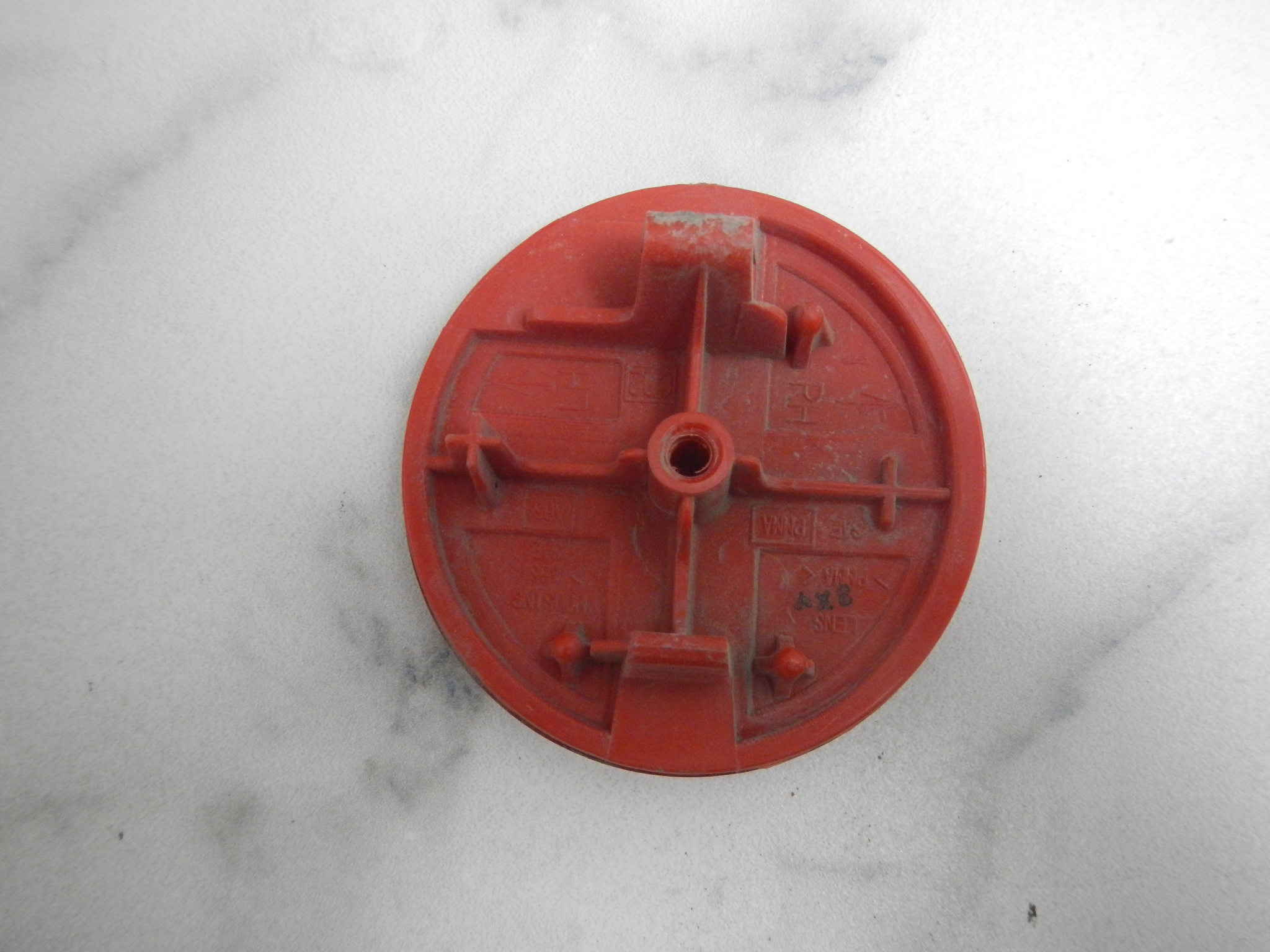 Отражатель в бампер задний левый