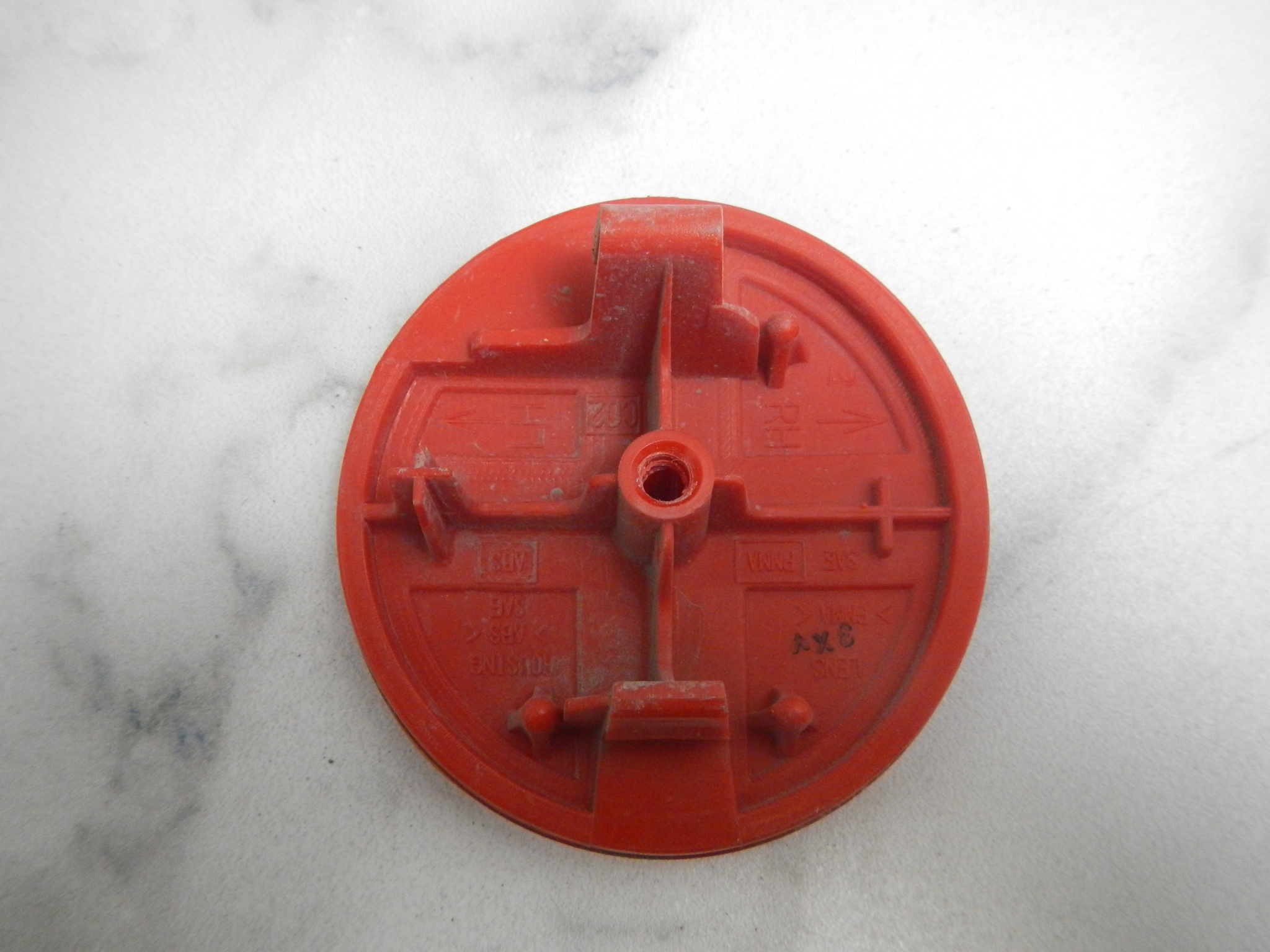 Отражатель в бампер задний правый