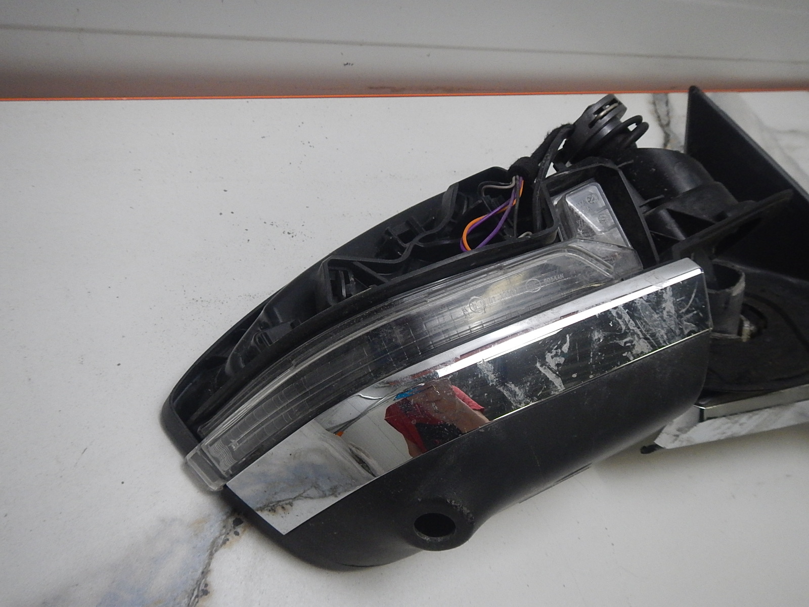 Зеркало правое электрическое