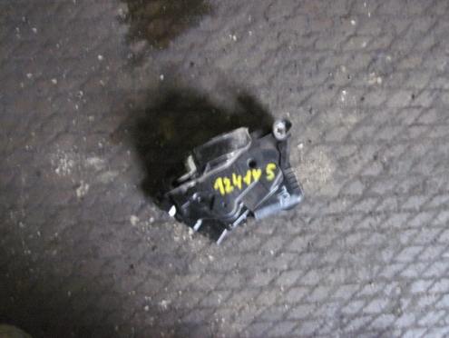 Замок двери передней правой, Toyota (Тойота)-YARIS (05-)