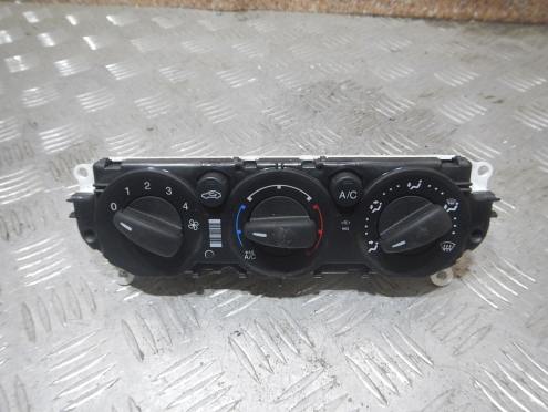 Блок управления климатической установкой, Ford (Форд)-FOCUS 3 (11-19)