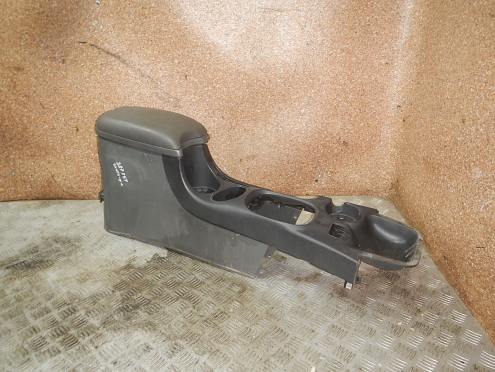 Санта фе классик 2. Центральная консоль санта фе. Центральная консоль санта фе. Центральная консоль хендай туксон 2008. Центральная консоль хендай туксон 2008.