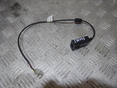 Фотография Дата-кабель USB, Chery (Черри)- INDIS