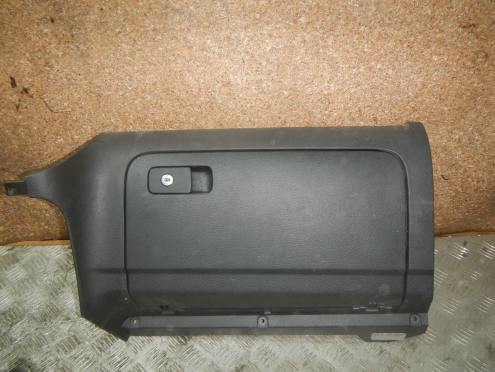 Бардачок, Volkswagen (Фольксваген)-GOLF VI (09-12)