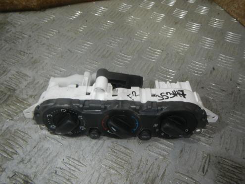 Блок управления климатической установкой, Ford (Форд)-FOCUS 2 (08-11)