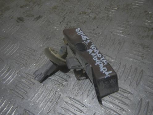 Кнопка открывания багажника, Toyota (Тойота)-ALPHARD (08-)