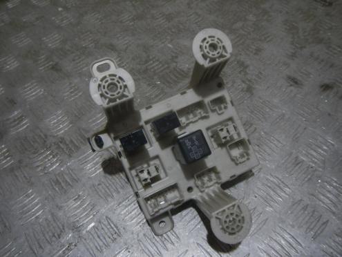 Блок предохранителей, Toyota (Тойота)-ALPHARD (08-)