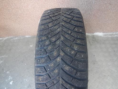 Шина зимняя, R18 235\45 (Michelin, X-Ice North 4 SUV)