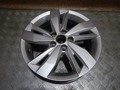 Диск колесный литой R15 5*100 j6,0 ET40 DIA57,1 (VOLKSWAGEN)