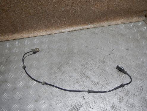 Фотография Датчик ABS задний, Nissan (Ниссан)-PRIMERA P12E (02-)