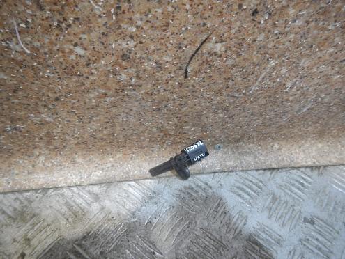 Фотография Датчик ABS передний левый, Skoda (Шкода)-YETI (09-)