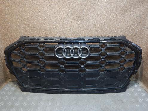 Фотография Решетка радиатора, Audi (Ауди)-Q5 (FY) (17-)