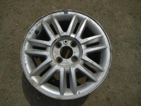 Фотография Диск колесный литой R15 4*100 j6,0 ET50 DIA60,1 (RENAULT)