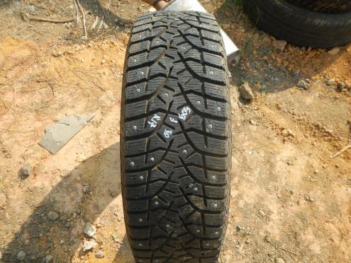 Шина зимняя, R17 225\65 (Bridgestone, Blizzak Spike-02)
