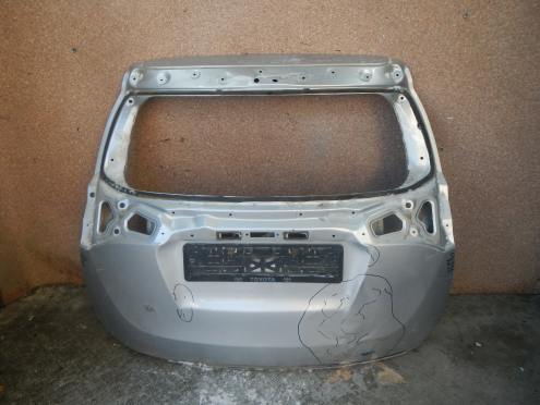 Фотография Дверь багажника, Toyota (Тойота)-RAV4 (13-)