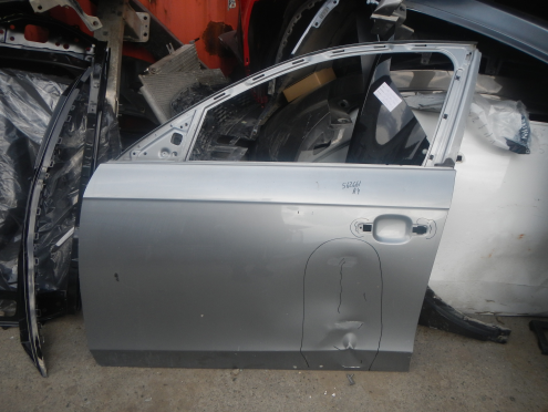 Фотография Дверь передняя левая, Audi (Ауди)-A4 (B8) (07-15)