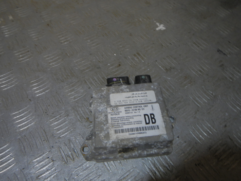 Фотография Блок управления AIR BAG, KIA (Киа)-MAGENTIS (05-10)