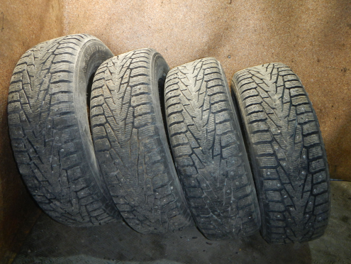 Комплект шин зимних, R17 225\65 (Nokian Tyres, Nordman SUV)