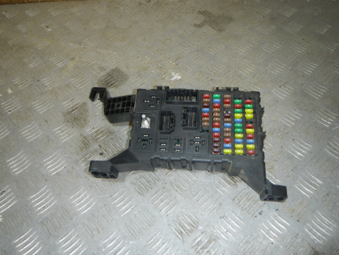 Фотография Блок предохранителей, Jaguar (Ягуар)-X-TYPE (01-09)