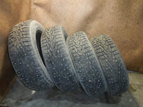 Комплект шин зимних, R15 185\65 (Nokian Tyres, Nordman 7)