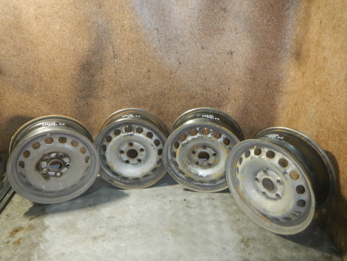 Комплект дисков стальных R15 5*112 j6,0 ET47 DIA57,1 (VOLKSWAGEN)