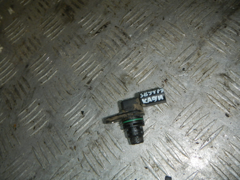 Фотография Датчик положения распредвала, Volkswagen (Фольксваген)-CADDY (11-)