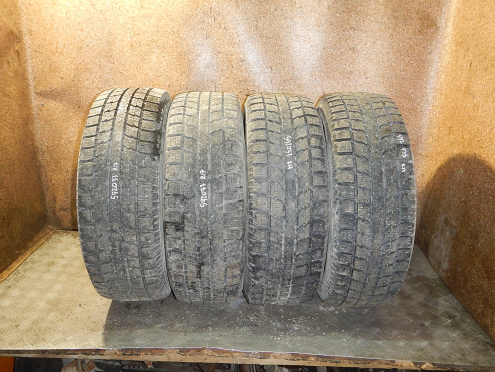 Комплект шин зимних, R17 235\65 (Toyo, Observe G3-Ice)