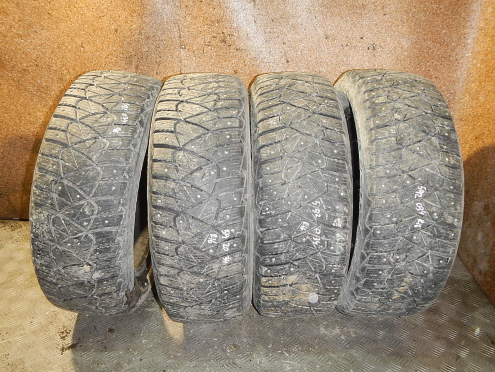 Комплект шин зимних, R16 205\60 (Goodyear, UltraGrip 500)