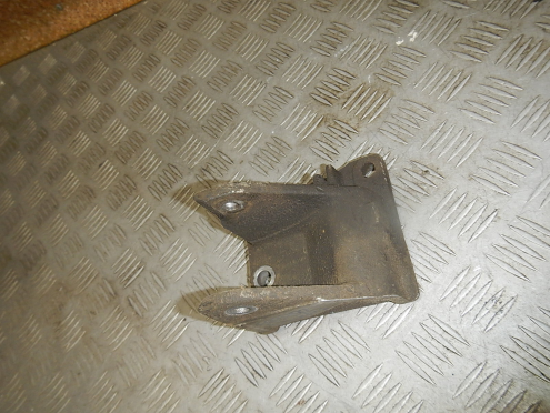 Кронштейн КПП, Mitsubishi (Митсубиси)-LANCER 9 (CS) (03-06)