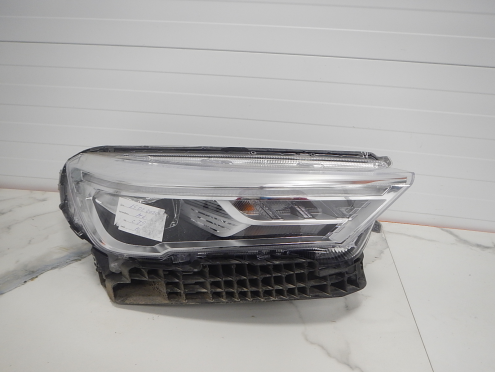 Фотография Фара правая, Haval (Хавейл)-M6 (21-)